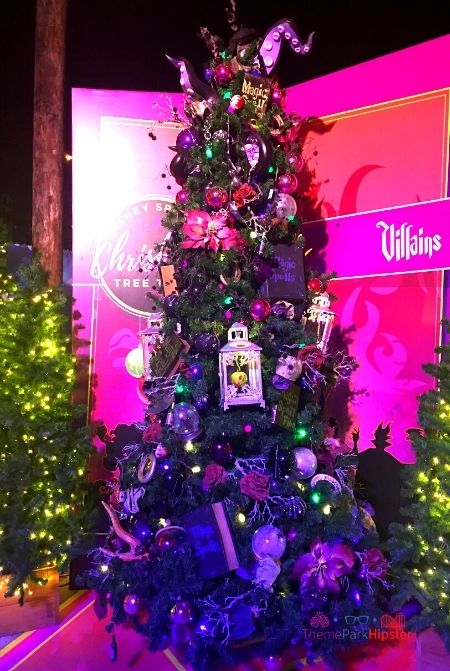 Disney Springs Christmas Tree Trail Villains. Keep reading to get your perfect Disney Resort Christmas Decorations Tour!